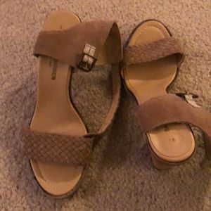 Barbara barbieri size 9.5 beige suede heel